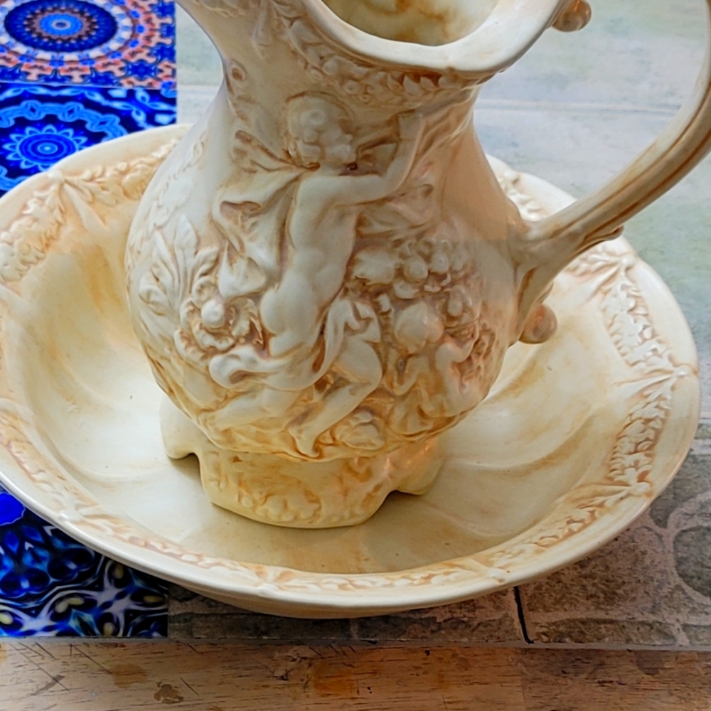 Vintage , Ceramic" Angel pitcher/bowl